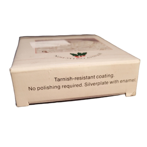 Vintage Silver-plated Holiday Swan Coasters - Picture 3 of 5